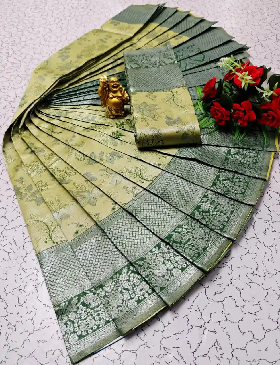 Parrot Green & Grey Contrast Border Saree